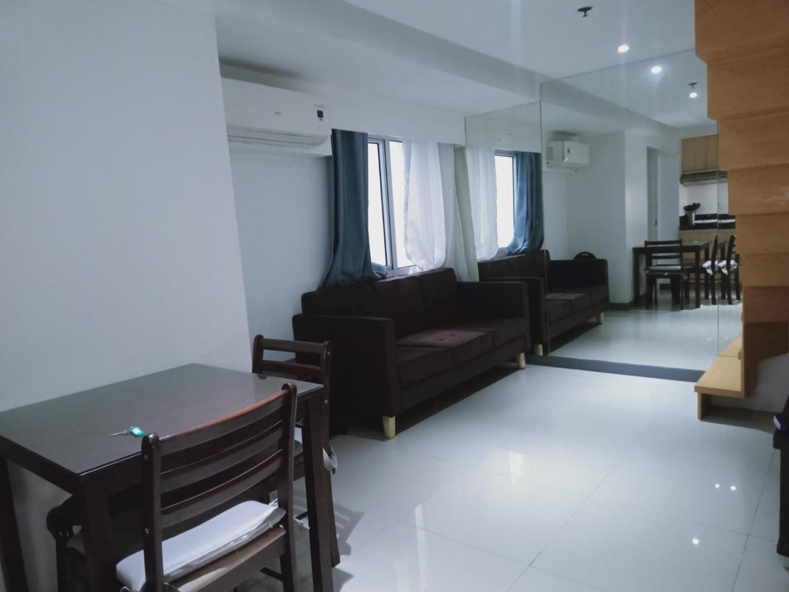 2 Bedrooms Units Forbes Area 5Th Avenue Bgc Center Manila Zewnętrze zdjęcie
