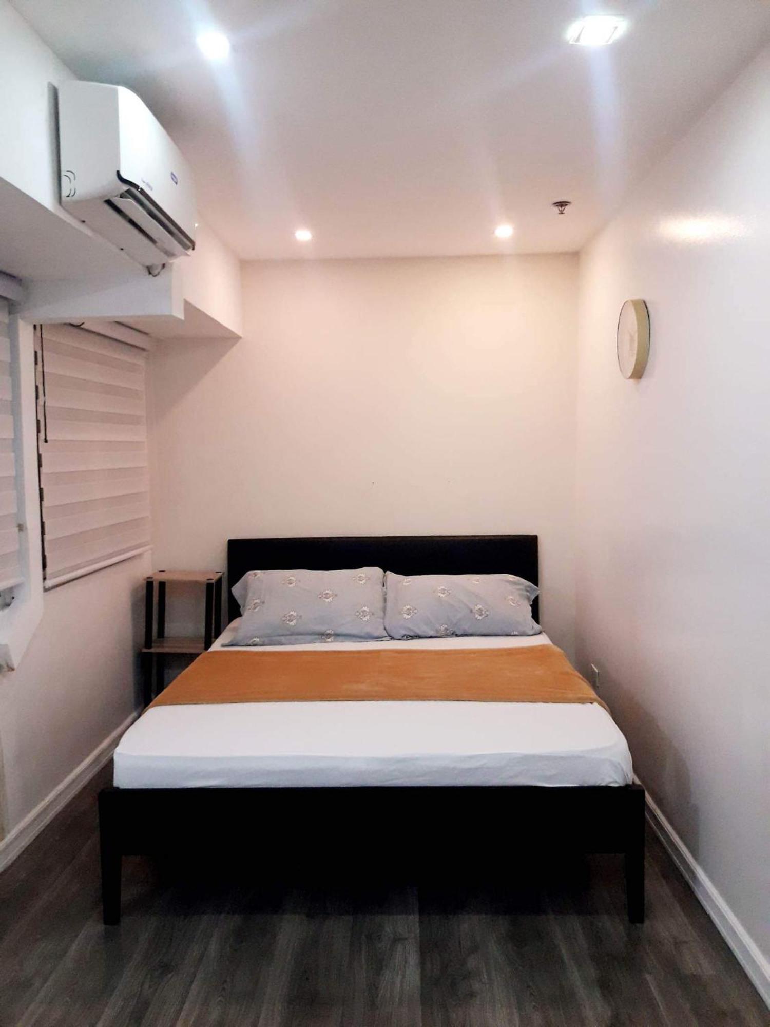2 Bedrooms Units Forbes Area 5Th Avenue Bgc Center Manila Zewnętrze zdjęcie