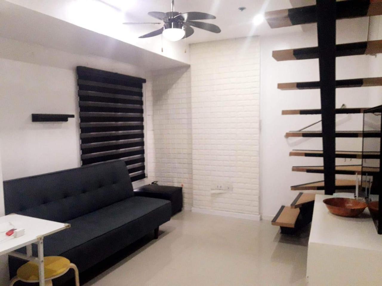 2 Bedrooms Units Forbes Area 5Th Avenue Bgc Center Manila Zewnętrze zdjęcie