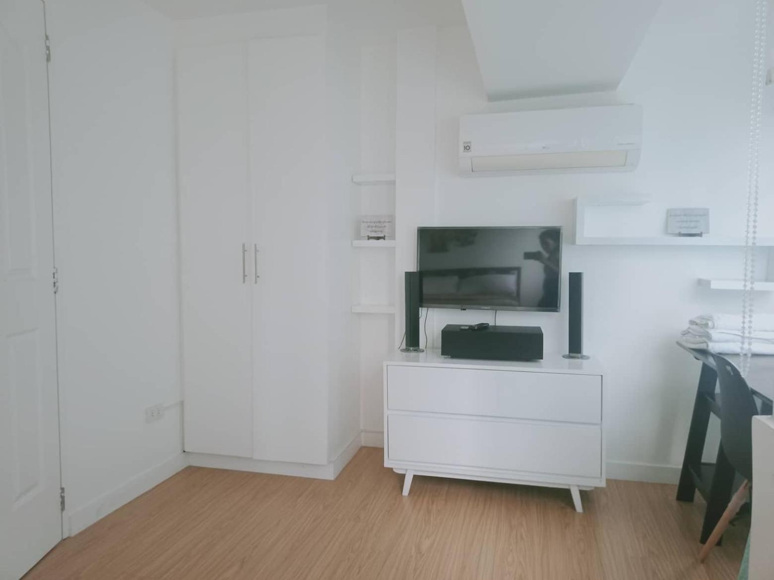 2 Bedrooms Units Forbes Area 5Th Avenue Bgc Center Manila Zewnętrze zdjęcie